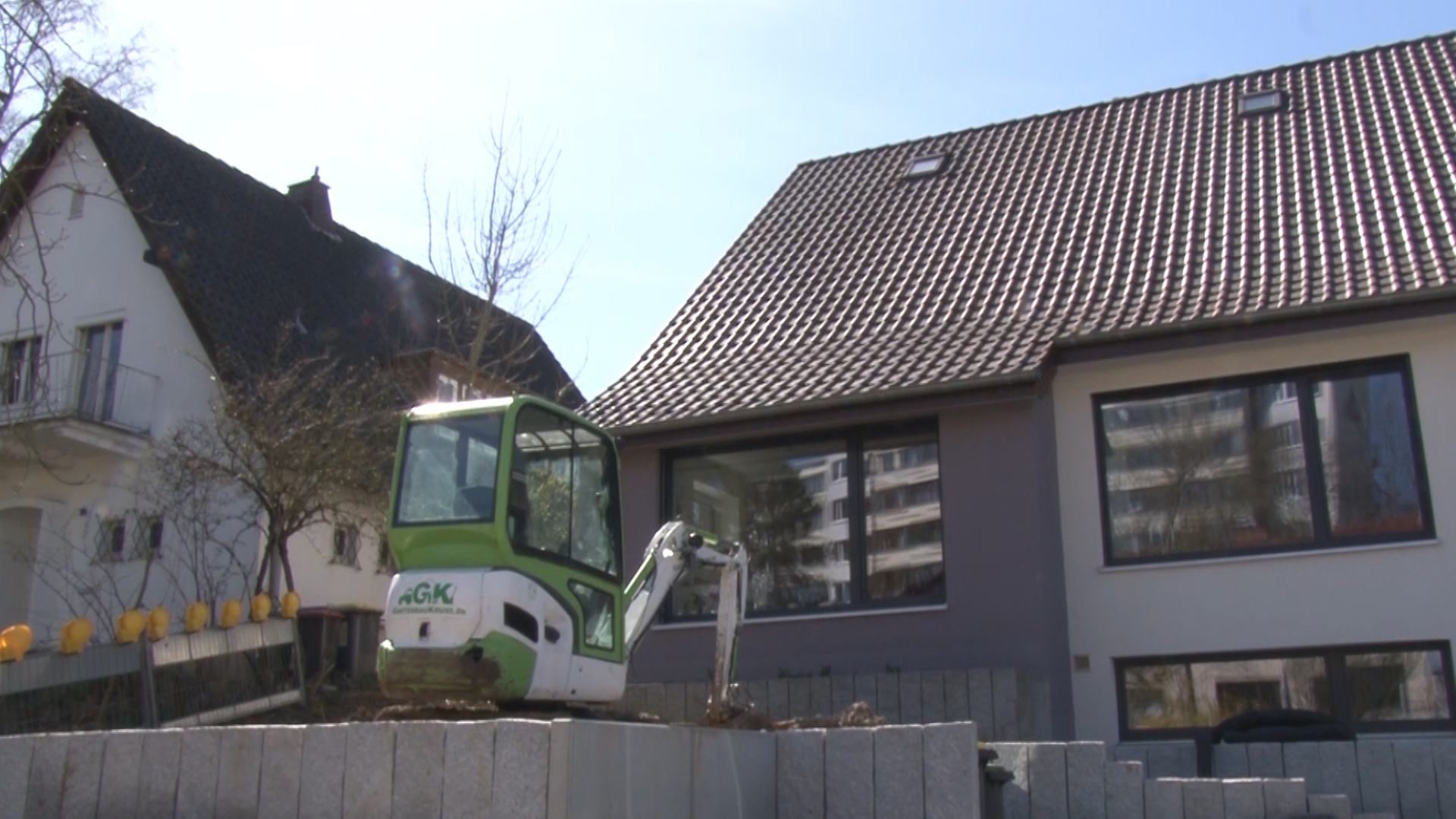 Garden in Paderborn where unexploded RAF wartime bomb was found