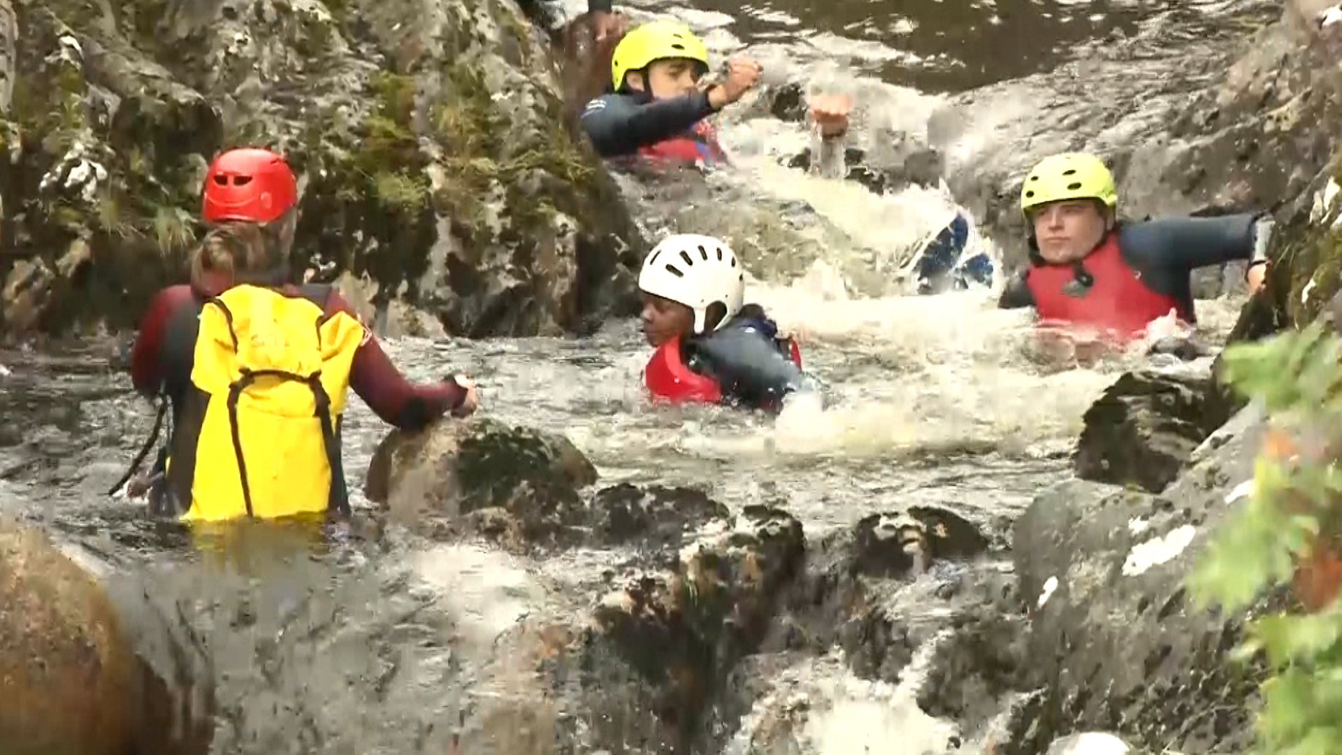 3 RIFLES support staff take part in adventure training in Aviemore