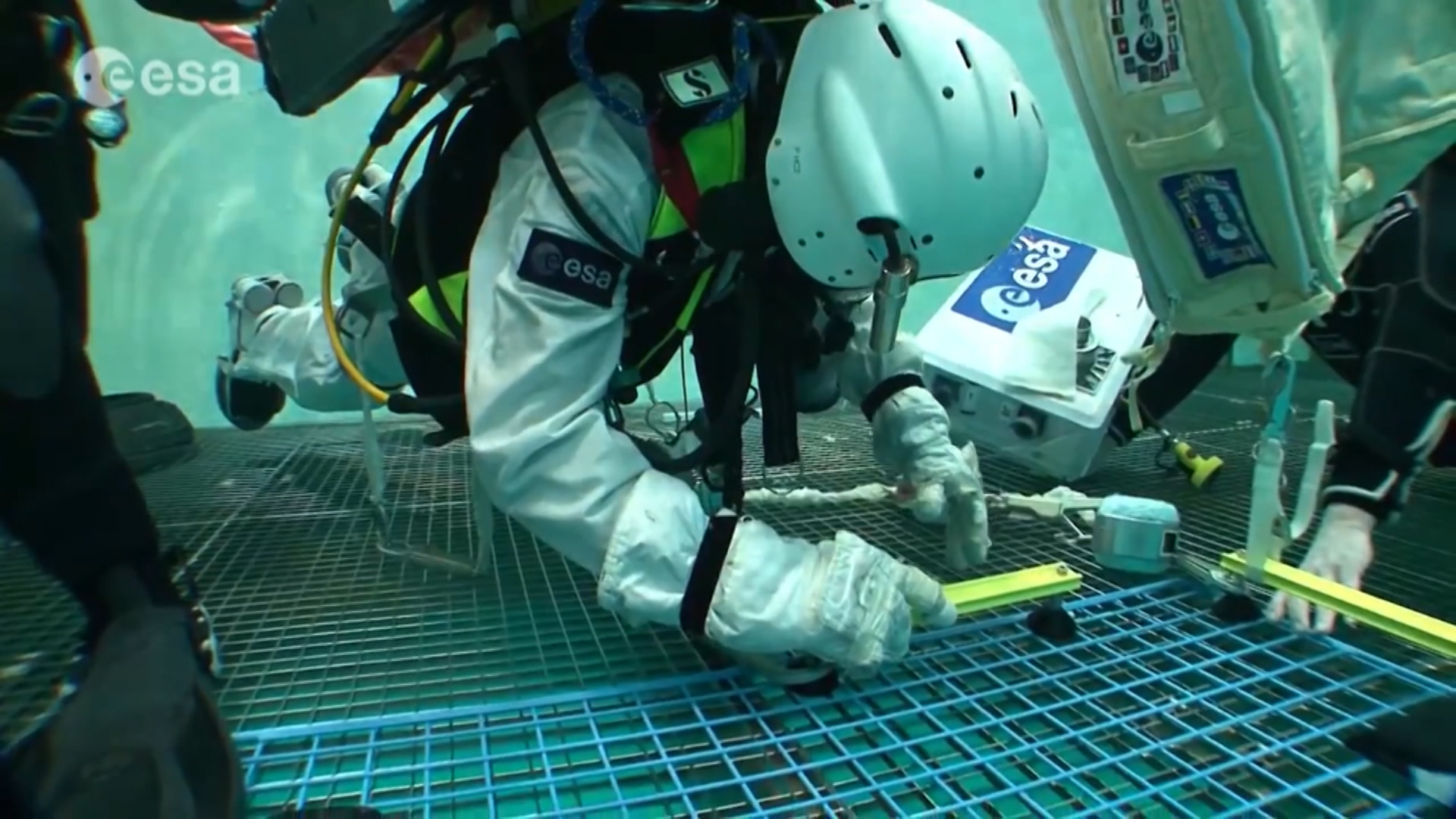 Training for deep sea 