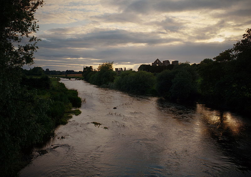 Newtown_Abbey_on_the_Boyne by Rob Hurson
