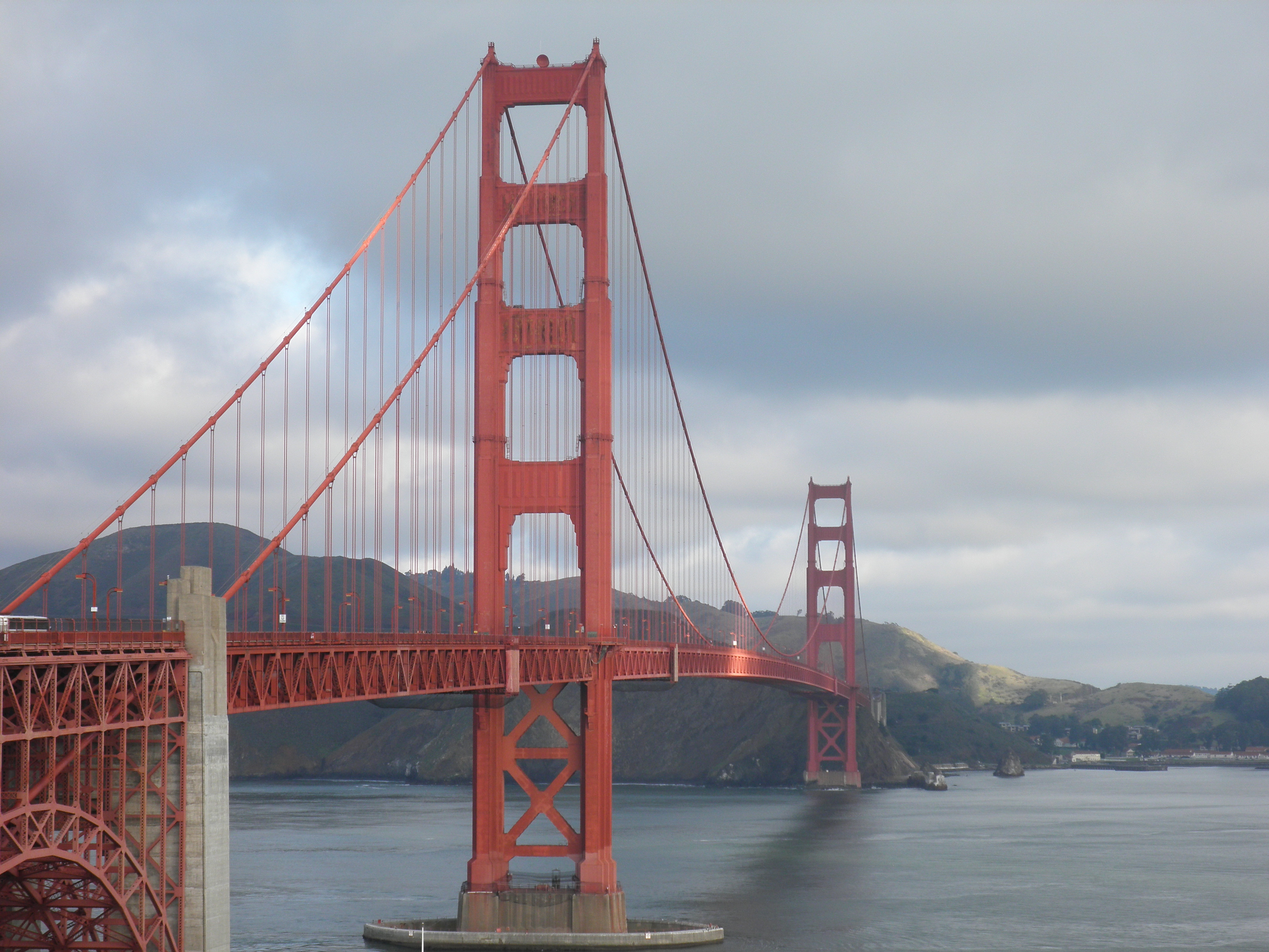 The iconic Golden Gate bridge towers over San Francisco Bay. Credit: JWharton
