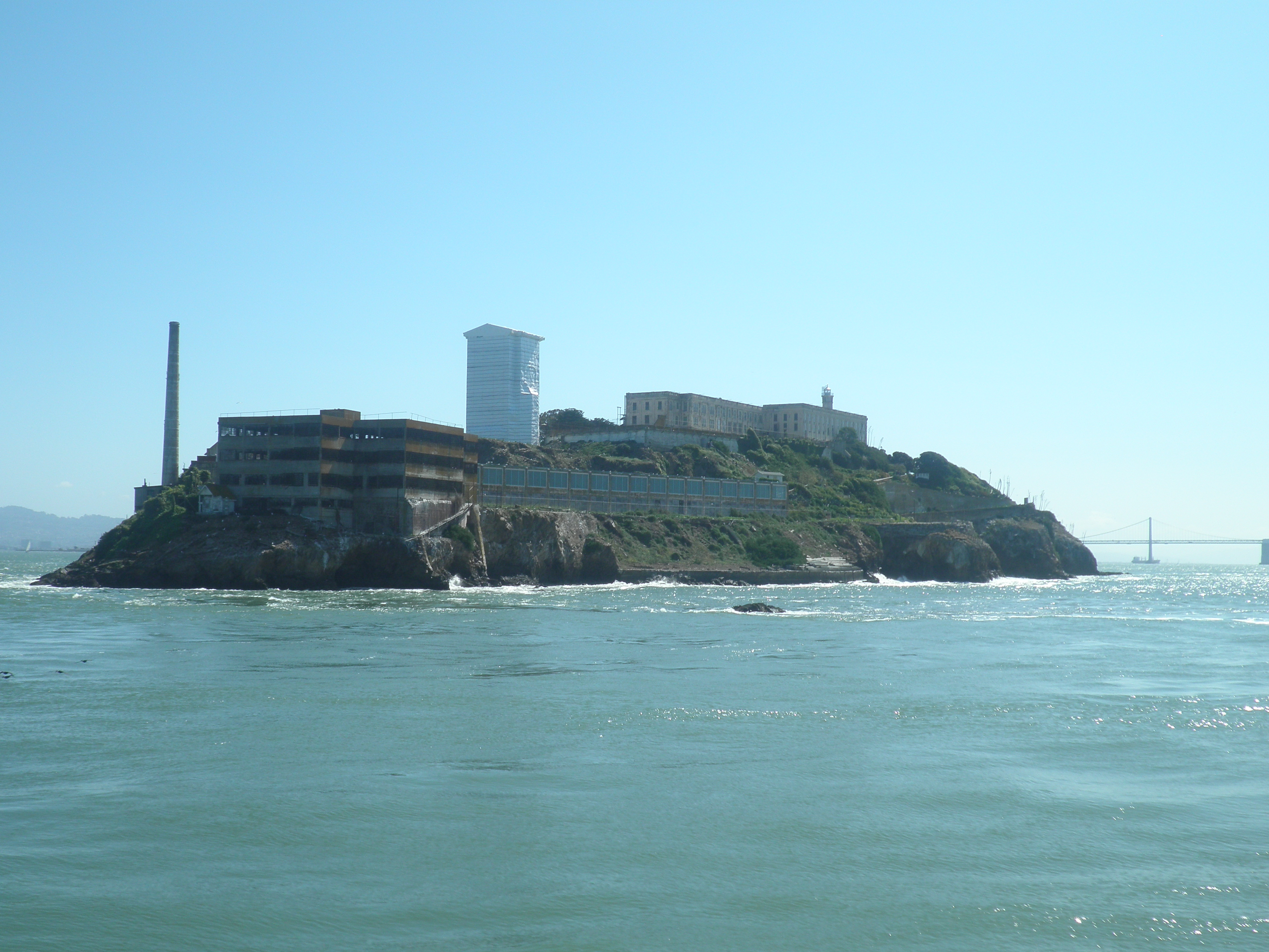 Alcatraz sits on a island in the middle of San Francisco Bay. Credit: Jwharton