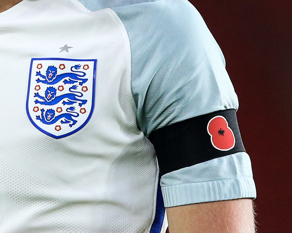 Poppy armband football 081117