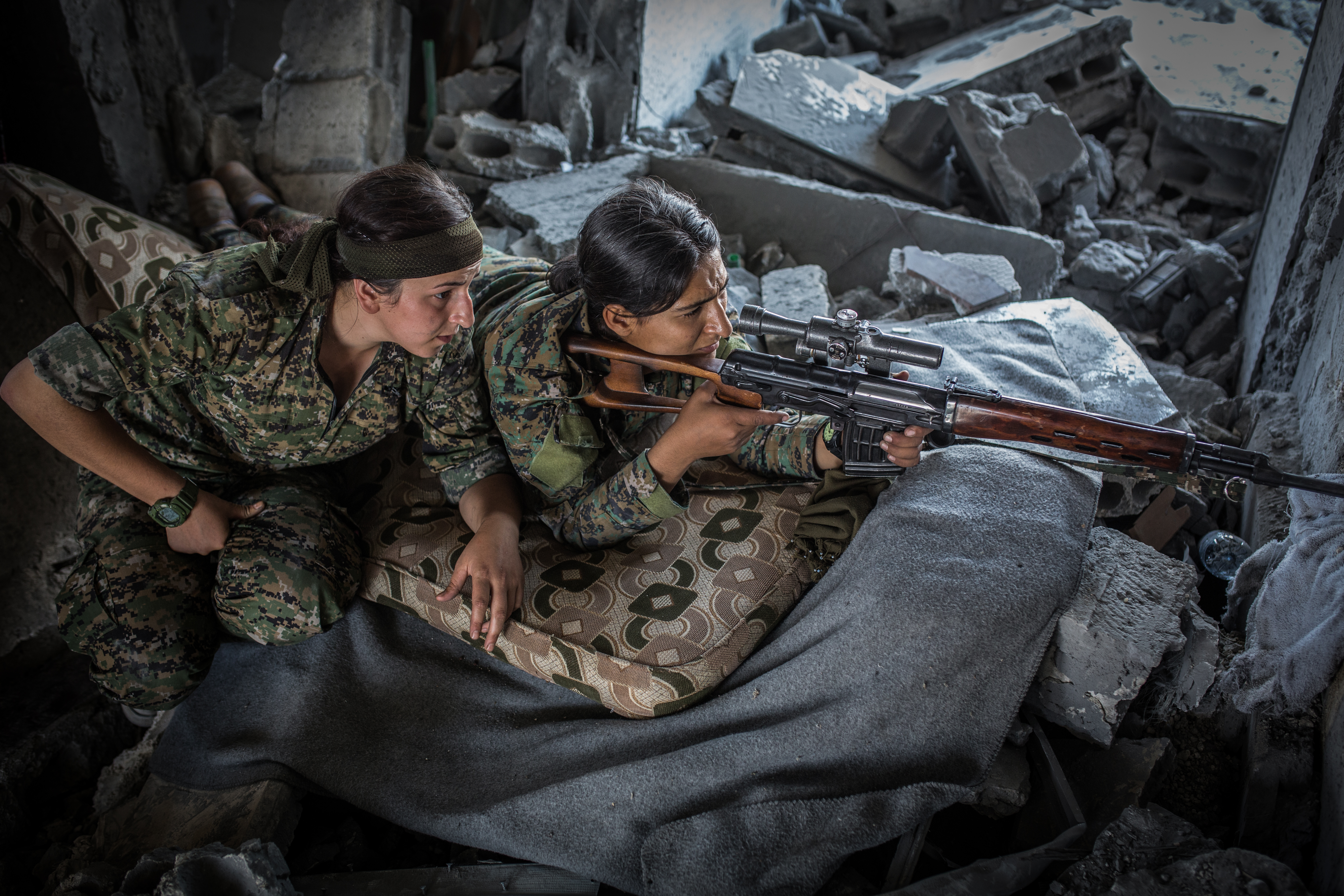 YPJ Kurds Fight In Liberation of Raqqa