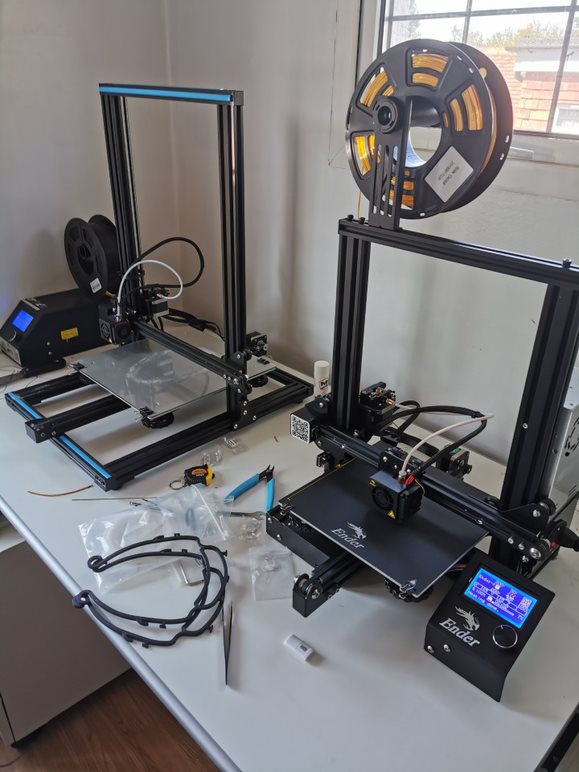 Tim Walford's BFBS Academy 3D printers. Credit: BFBS Academy