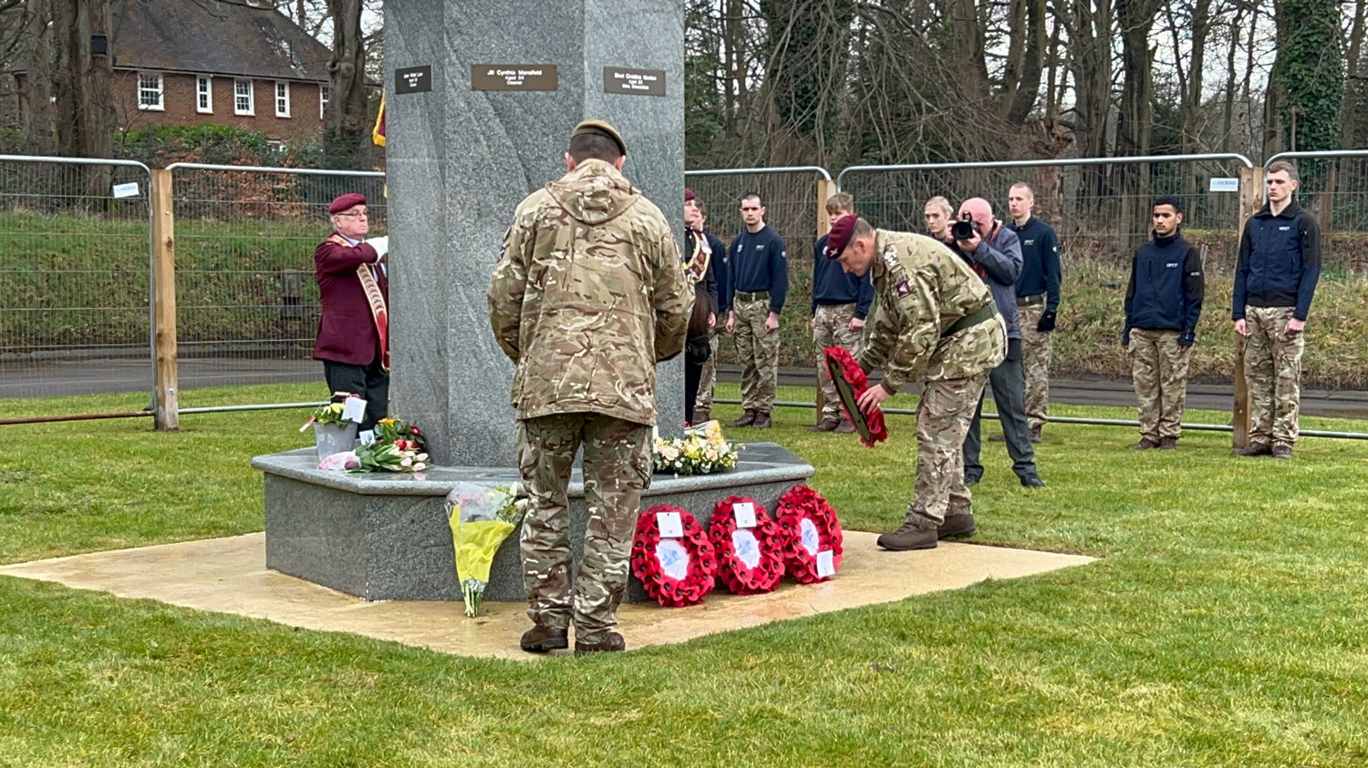 Parachute Regiment soldiers lay wreaths at the Aldershot bombing memorial 22.02.23 CREDIT BFBS