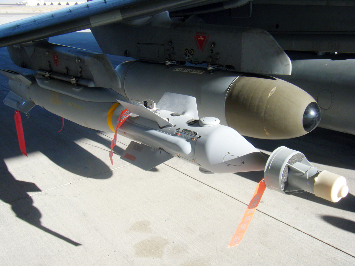 RAF Targets IS With Laser-Guided Bombs