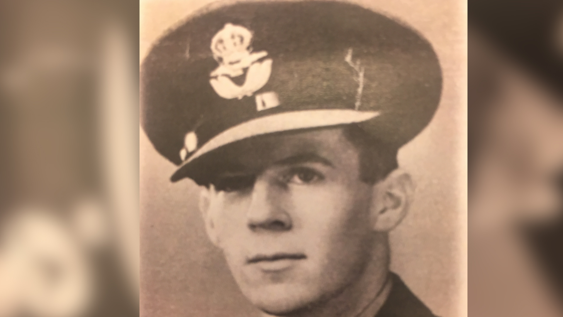 Peter Van Zeller in service (Picture: Blind Veterans UK).