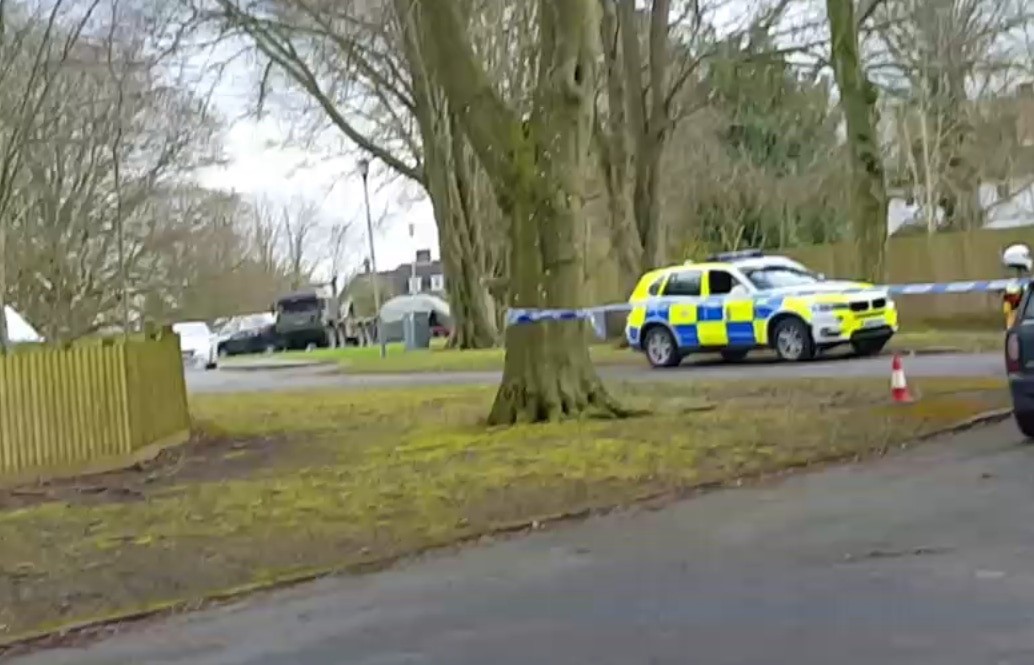 Larkhill car removal scene