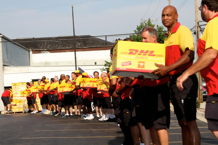 Pizza 4 Patriots & DFL Afghanistan pizza delivery