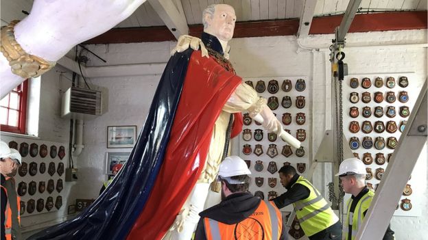 Plymouth figurehead 3 290419 CREDIT Crown Copyright.jpg 