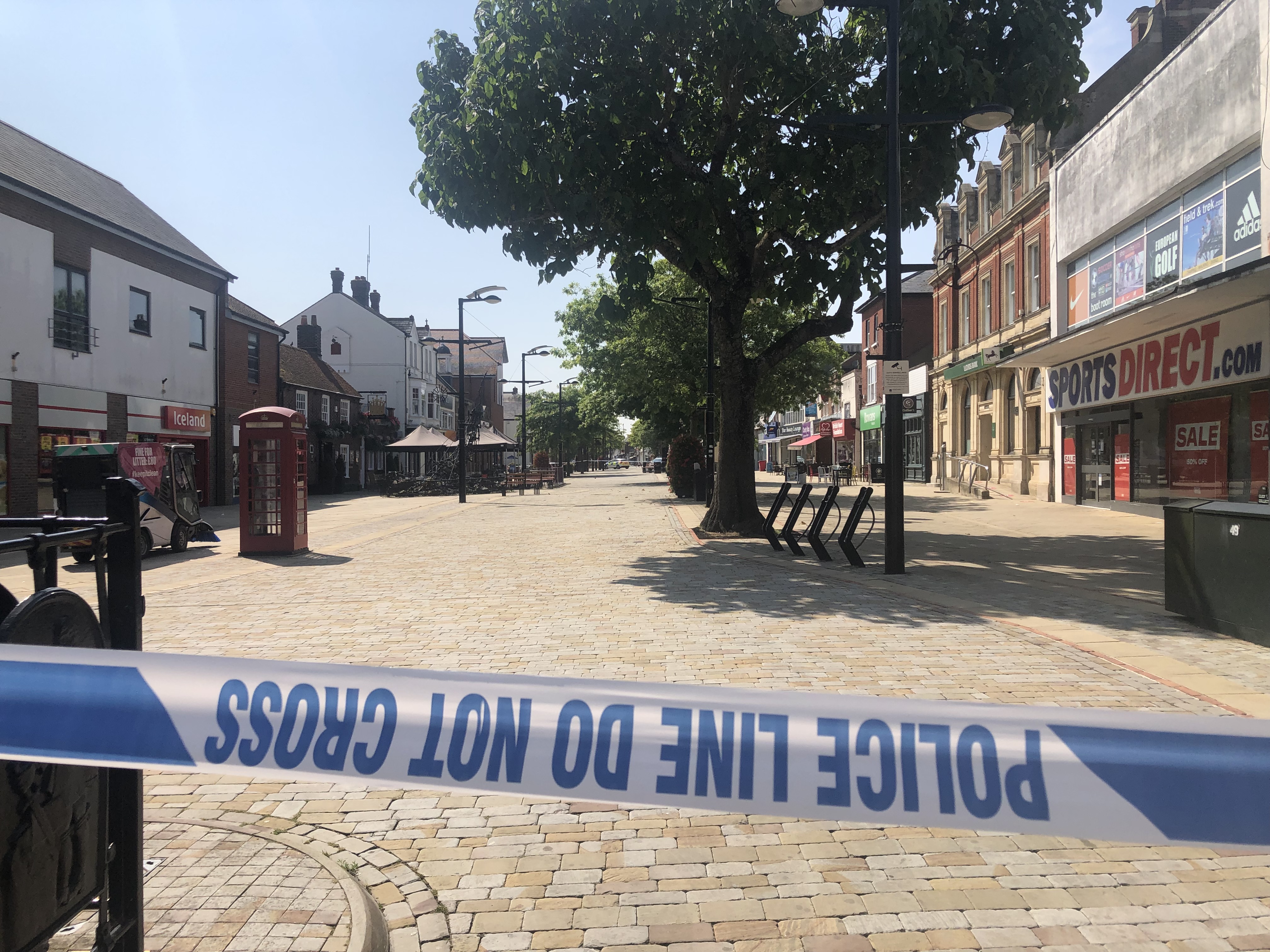 Police cordon in Fareham, Hampshire following the discovery of a suspicious package