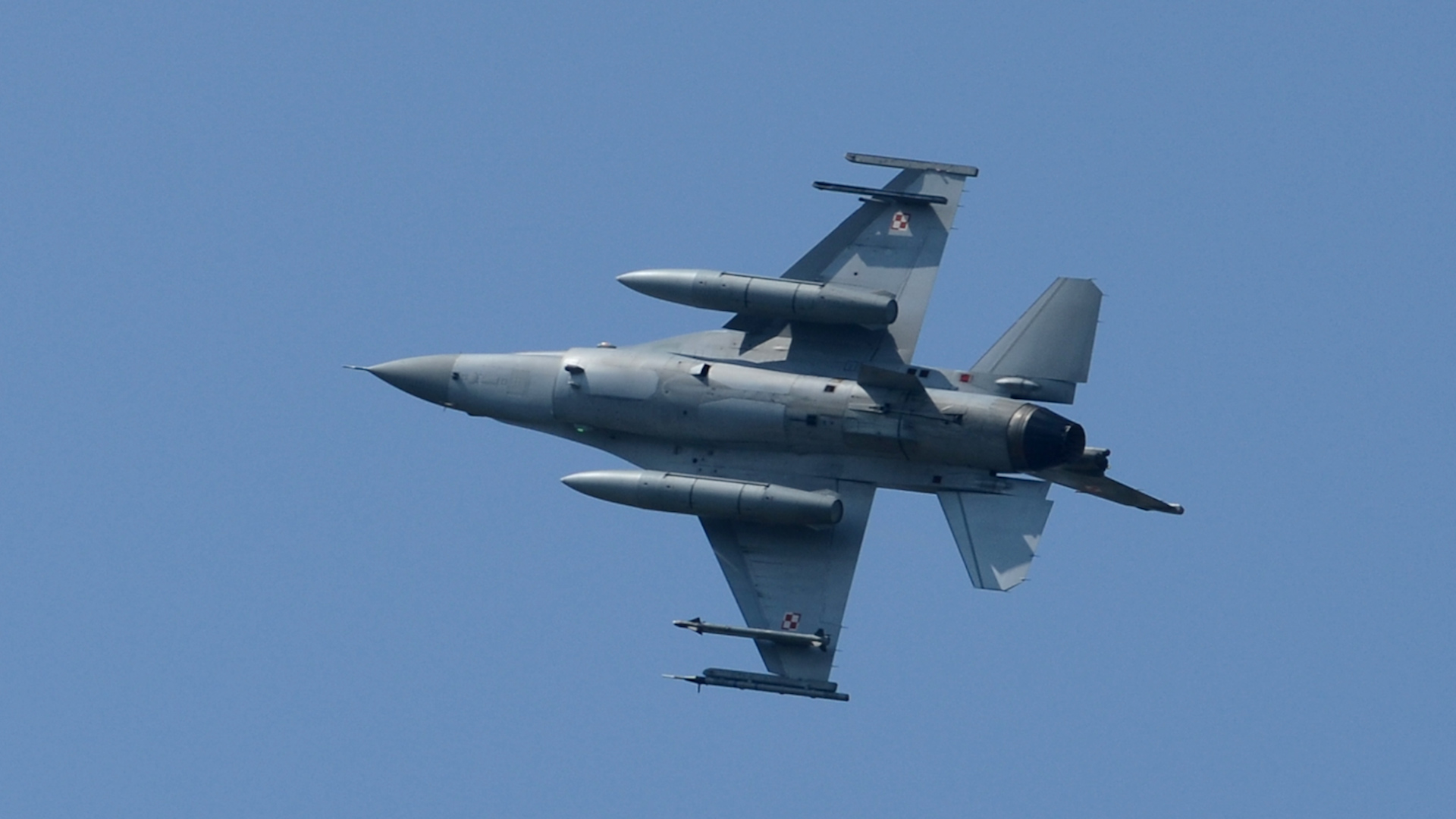 Polish F-16 fighter jet Operation Atlantic Resolve 120615 CREDIT US DEPT OF DEFENSE