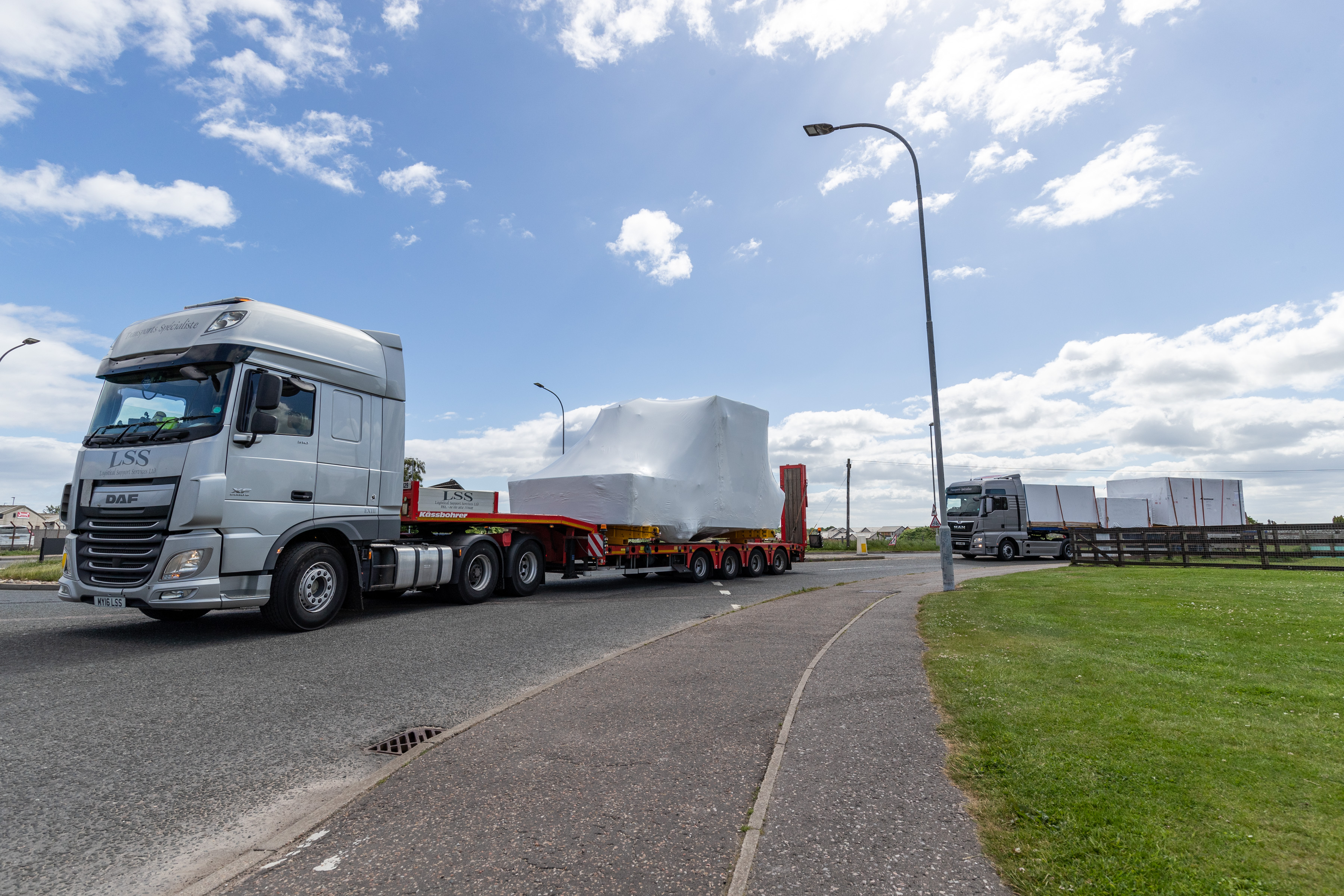The simulator will be transported to RAF Lossiemouth by road from Glasgow, where it landed on the Antonov cargo plane (Picture: RAF).