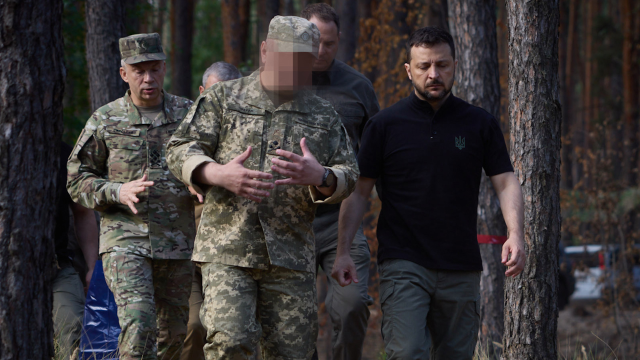 The Ukrainian President and Commander-in-Chief of the Armed Forces of Ukraine visiting a command post in Vovchansk to meet with the Special Forces (Picture: President of Ukraine)
