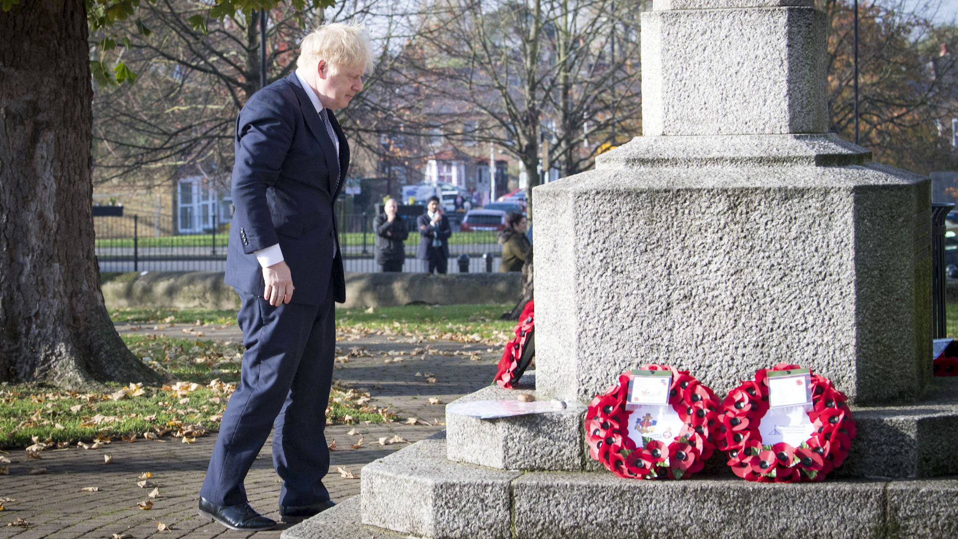 Prime Minister Boris Johnson lays a wreath of remembrance at Uxbridge War Memorial in west London, ahead of Remembrance Sunday 071120 CREDIT PA