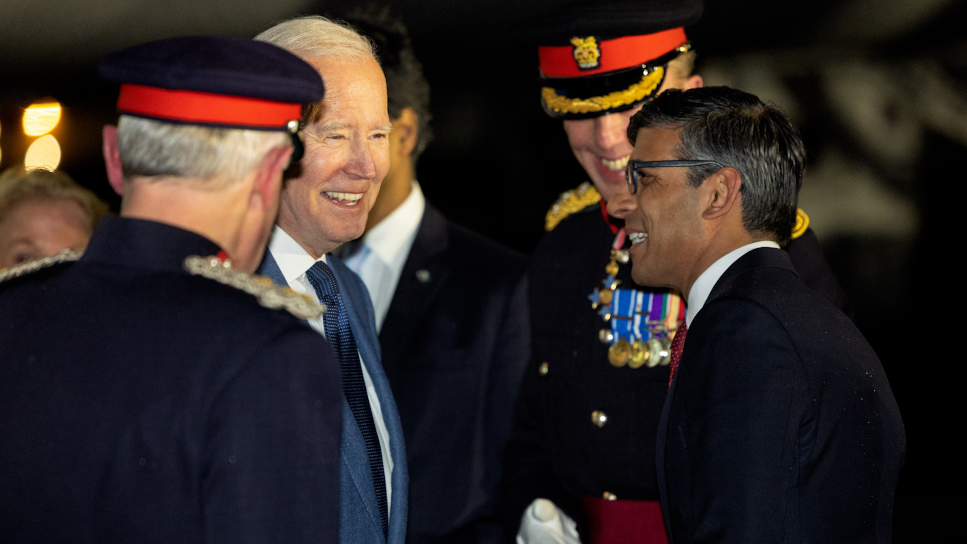Prime Minister Rishi Sunak welcomes the US President to Northern Ireland 11042023 CREDIT Simon Walker, No 10 Downing Street Flickr