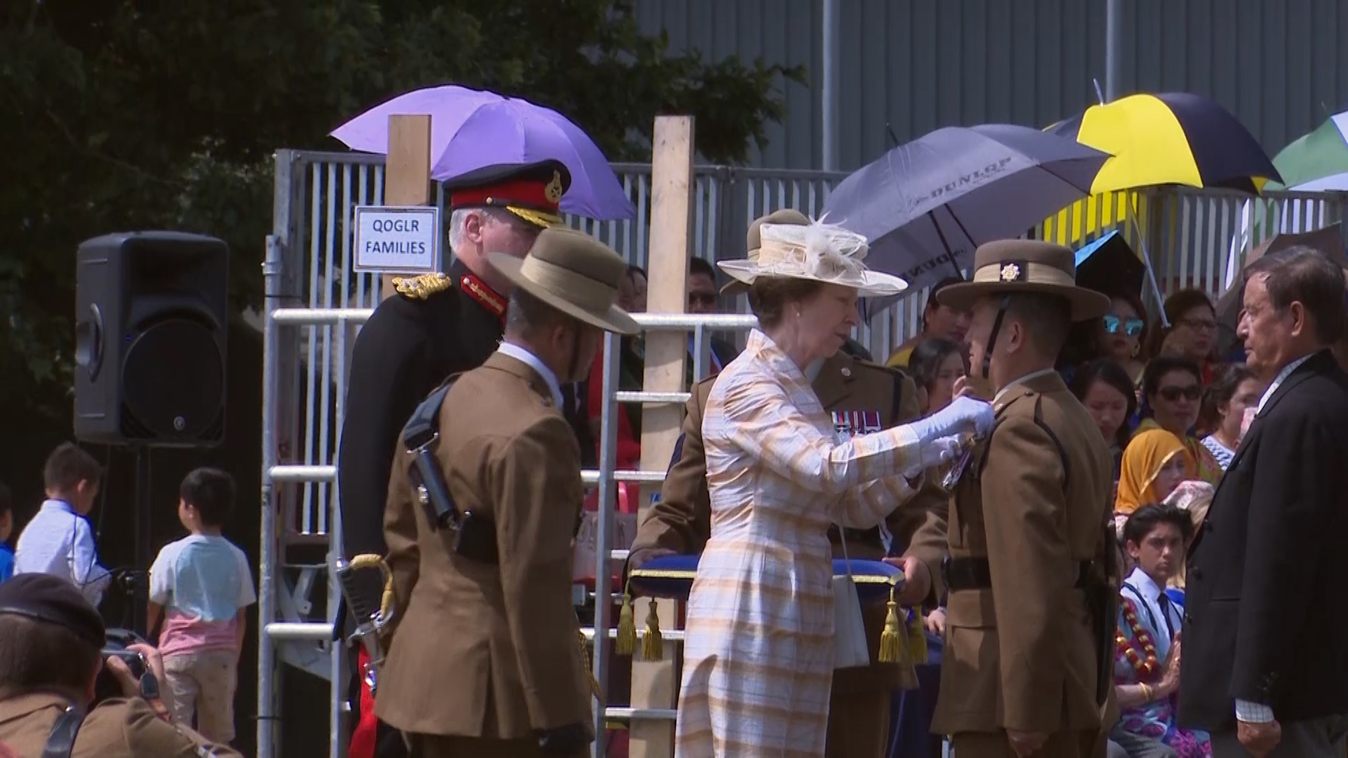 Princess Royal Marks Queen’s Own Gurkha Logistic Regiment’s 60th Birthday 010718