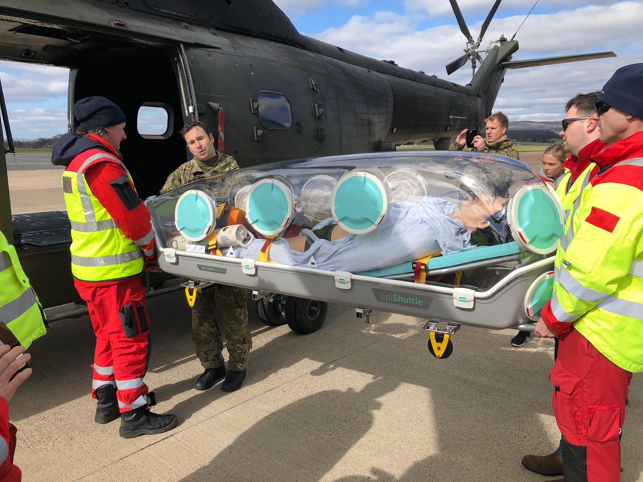 Puma Crew and Scottish NHS Trial The Use Of Epishuttles 020420 MOD.jpg