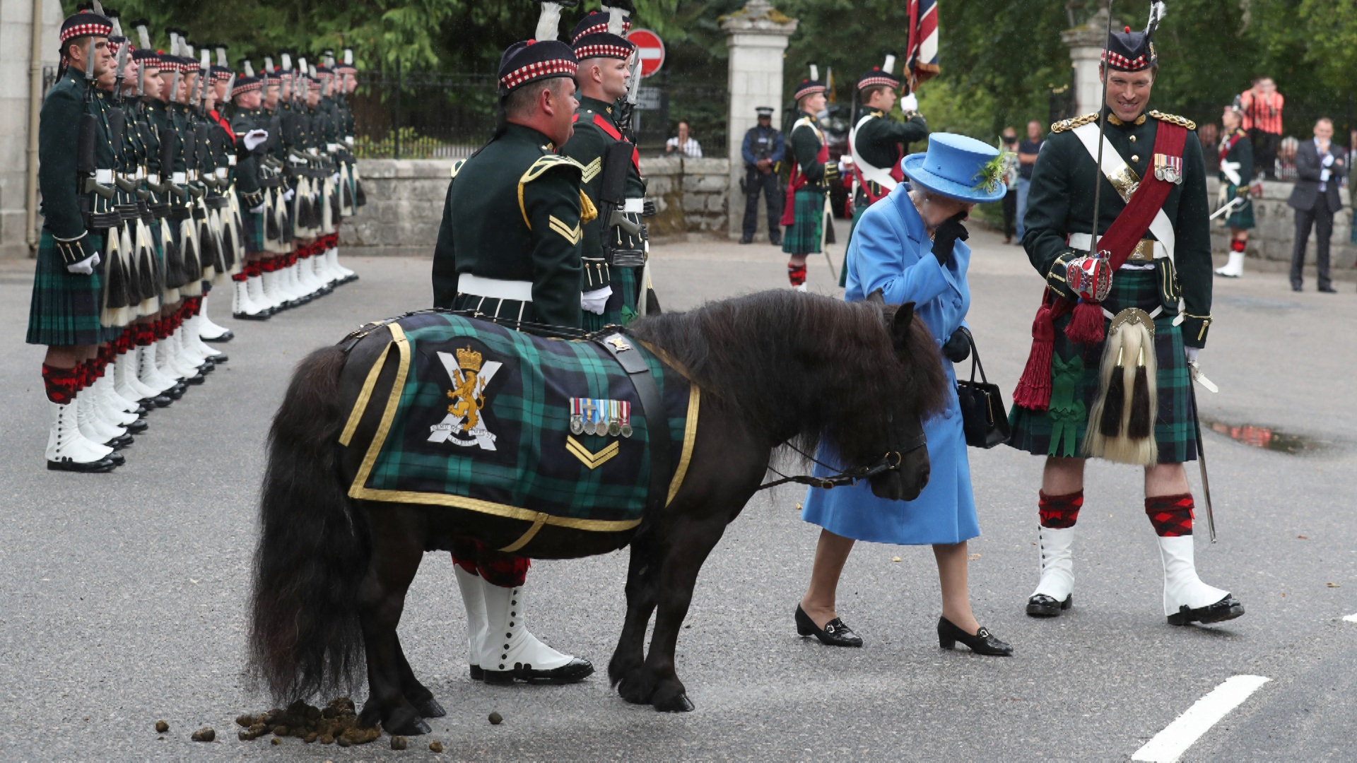 Queen with Cruachan 5 SCOTS 060818 CREDIT PA