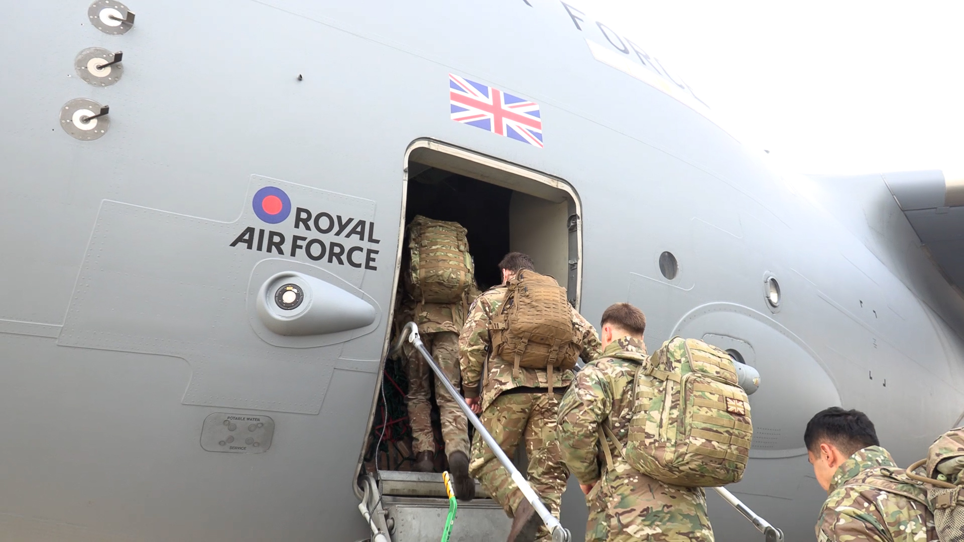 RAF Brize Norton earthquake relief CREDIT bfbs .jpg 