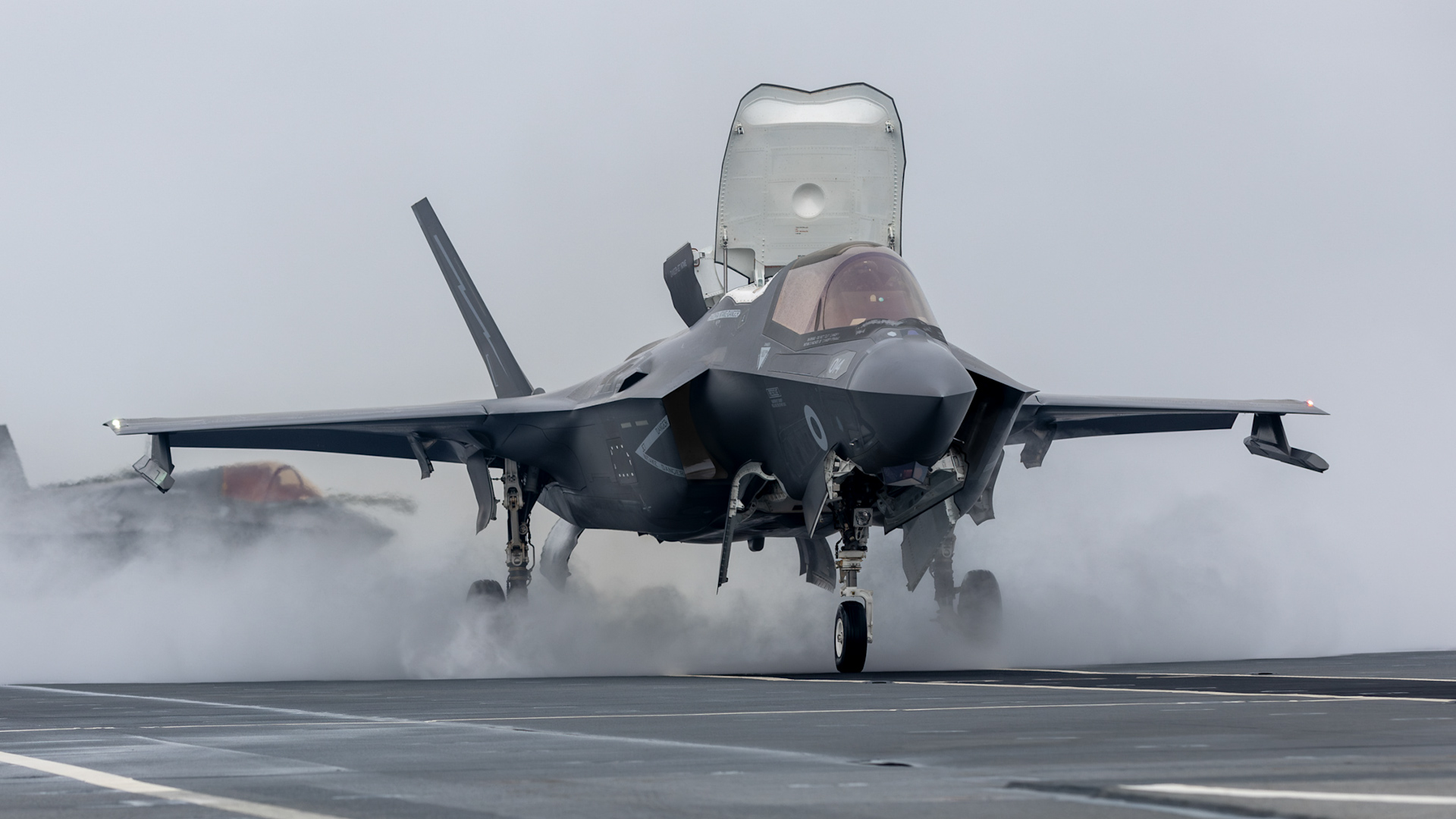 RAF F-35B aircraft takes off from HMS Prince of Wales after Ex Steadfast Defender to return to UK (Picture: COMUKCSG TwiX)