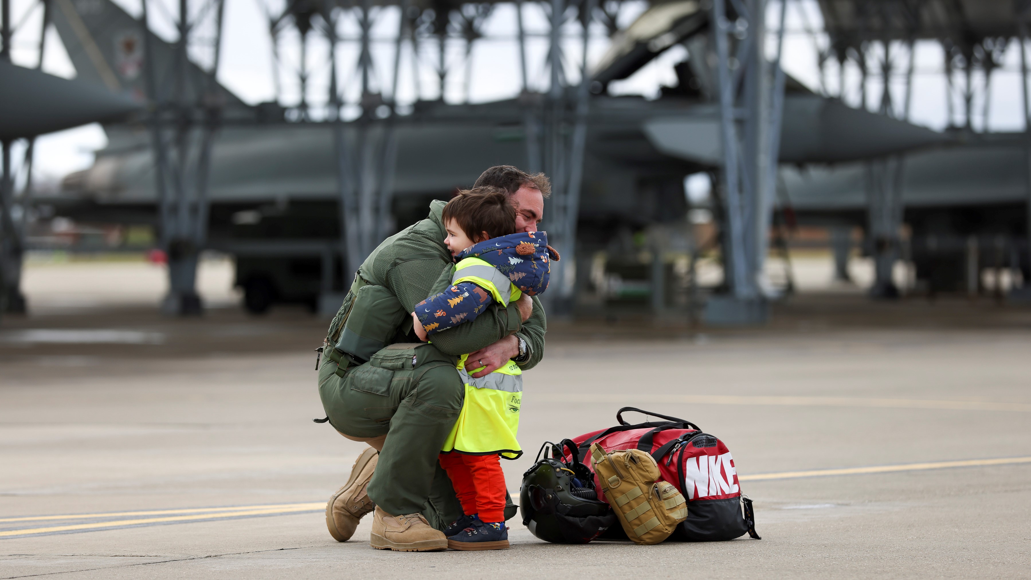 RAF typhoon return home from qatar DATE 090320223 CREDIT MOD .jpg