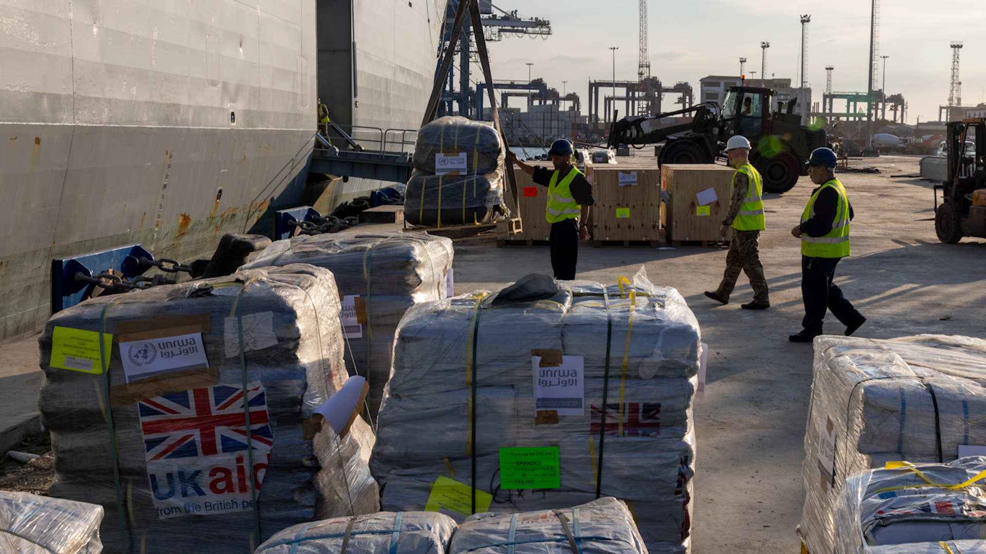 RFA Lyme Bay delivered over 80 tonnes of humanitarian aid for Gaza into Port Said, Egypt 02012024 CREDIT MOD