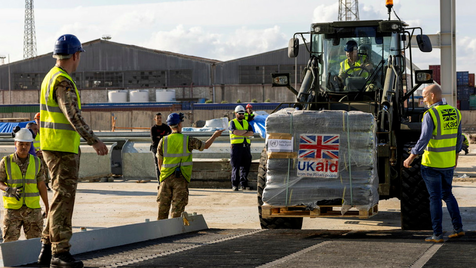 RFA Lyme Bay has delivered nearly 90 tonnes of UK humanitarian aid to Egypt, bound for civilians in Gaza 