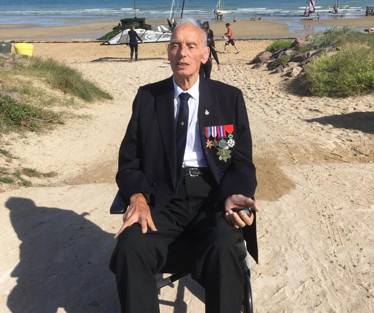 Ray Mellors DDay Veteran French Honour Normandy Visit Courtesy Jim Kenyon 