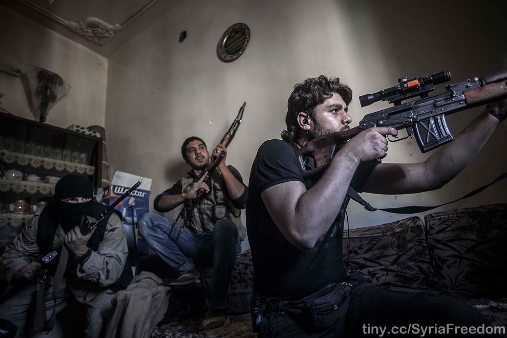 A Free Syria Army Sniper in Aleppo 2012