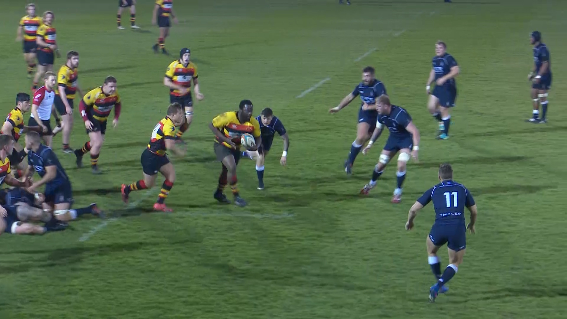 Richmond test the Navy's defence.