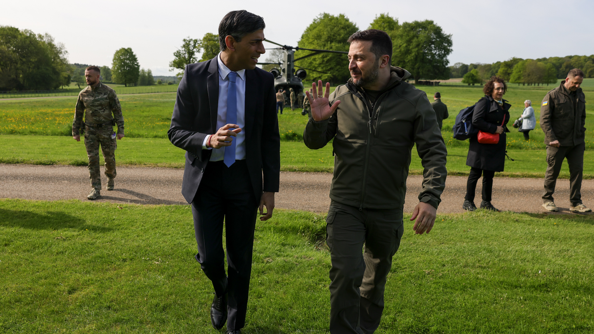Rishi Sunak meets Ukrainian president Volodymyr Zelensky for a bilateral meeting at Chequers
