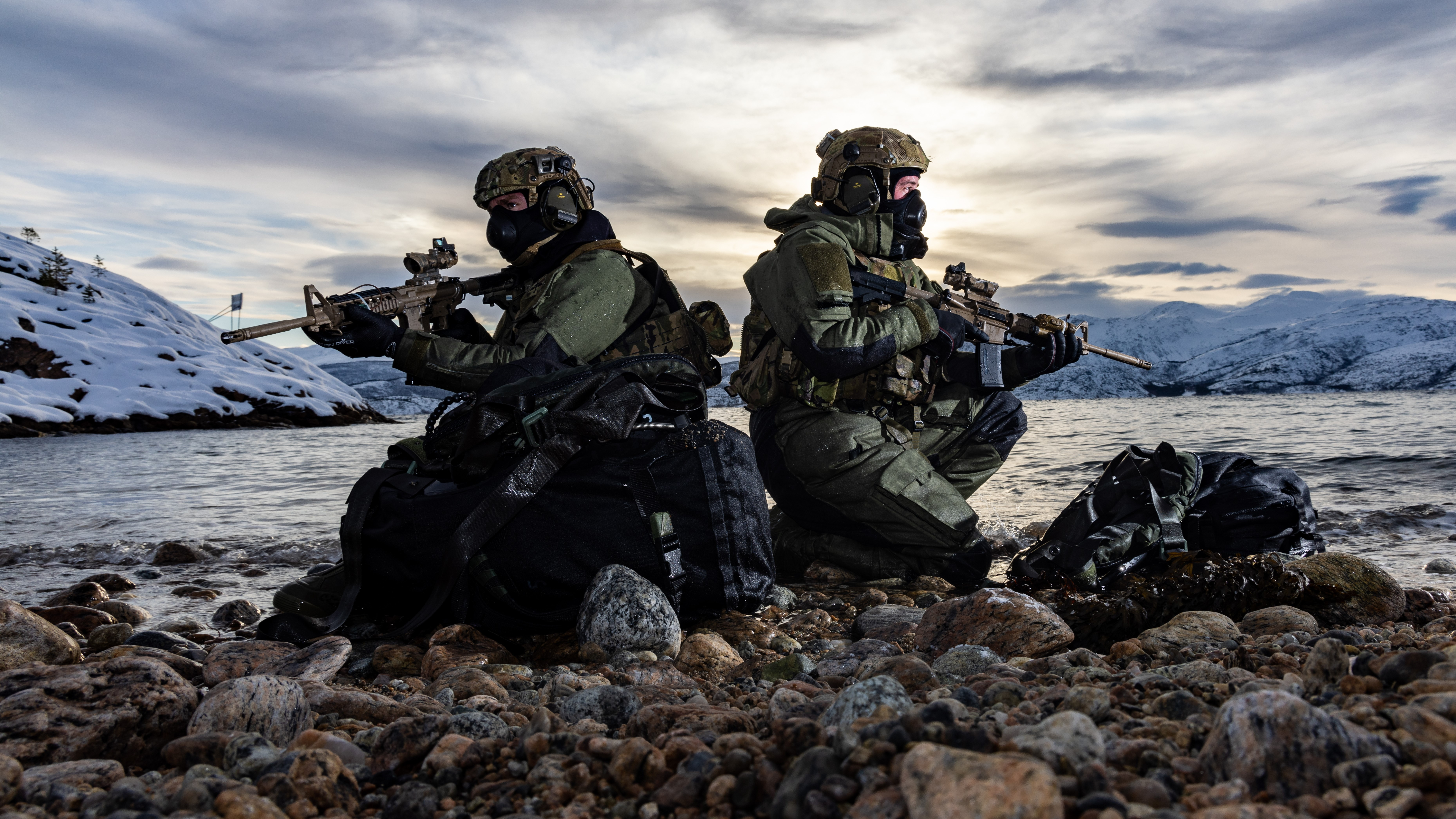 Royal Marines conduct reconnaissance training in the Arctic Circle ahead of Exercise Cold Response (Picture: MOD).