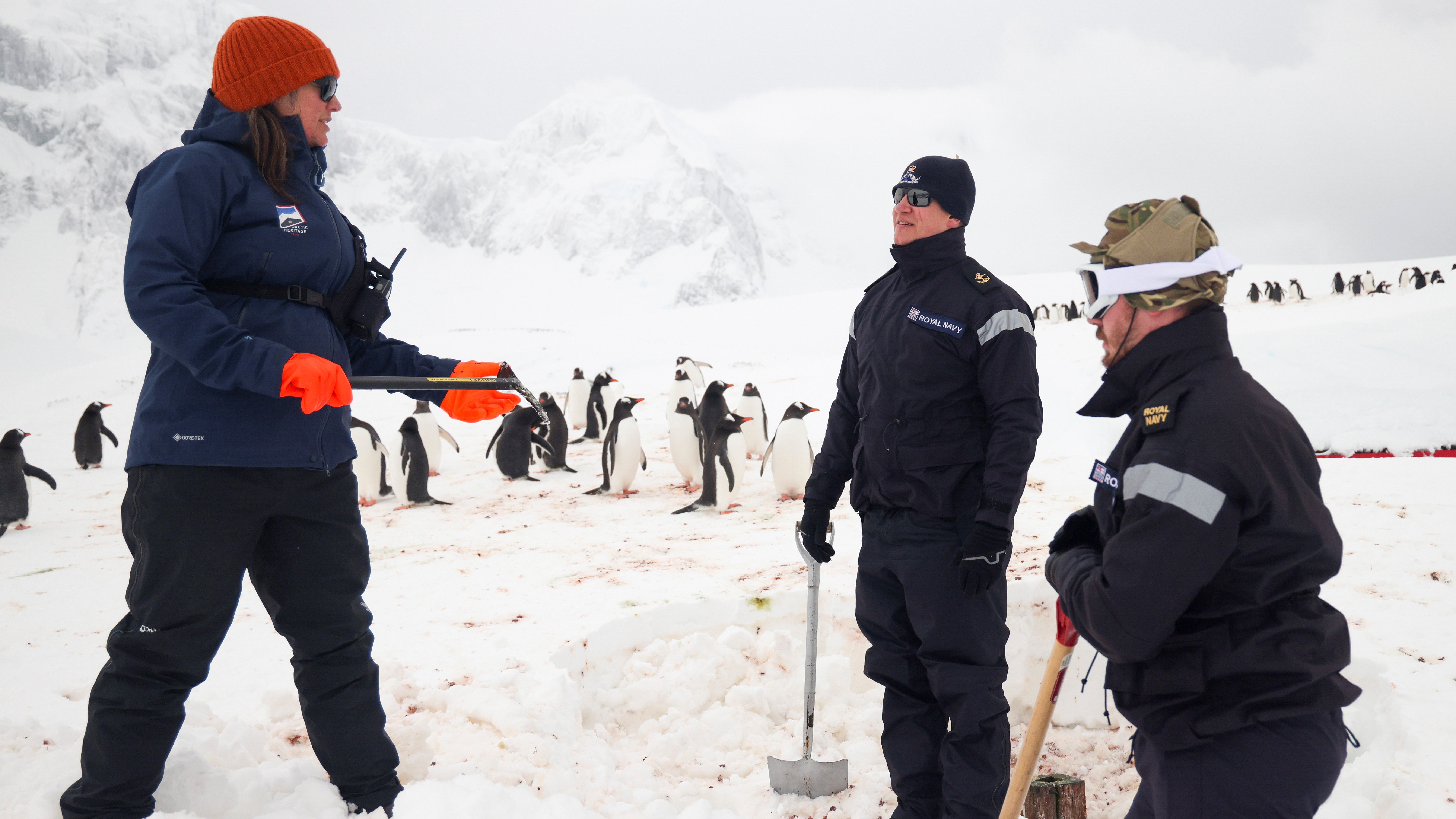 Royal Navy ship HMS Protector digs to help snowbound Antarctic scientists 04122022 CREDIT Royal Navy.jpg