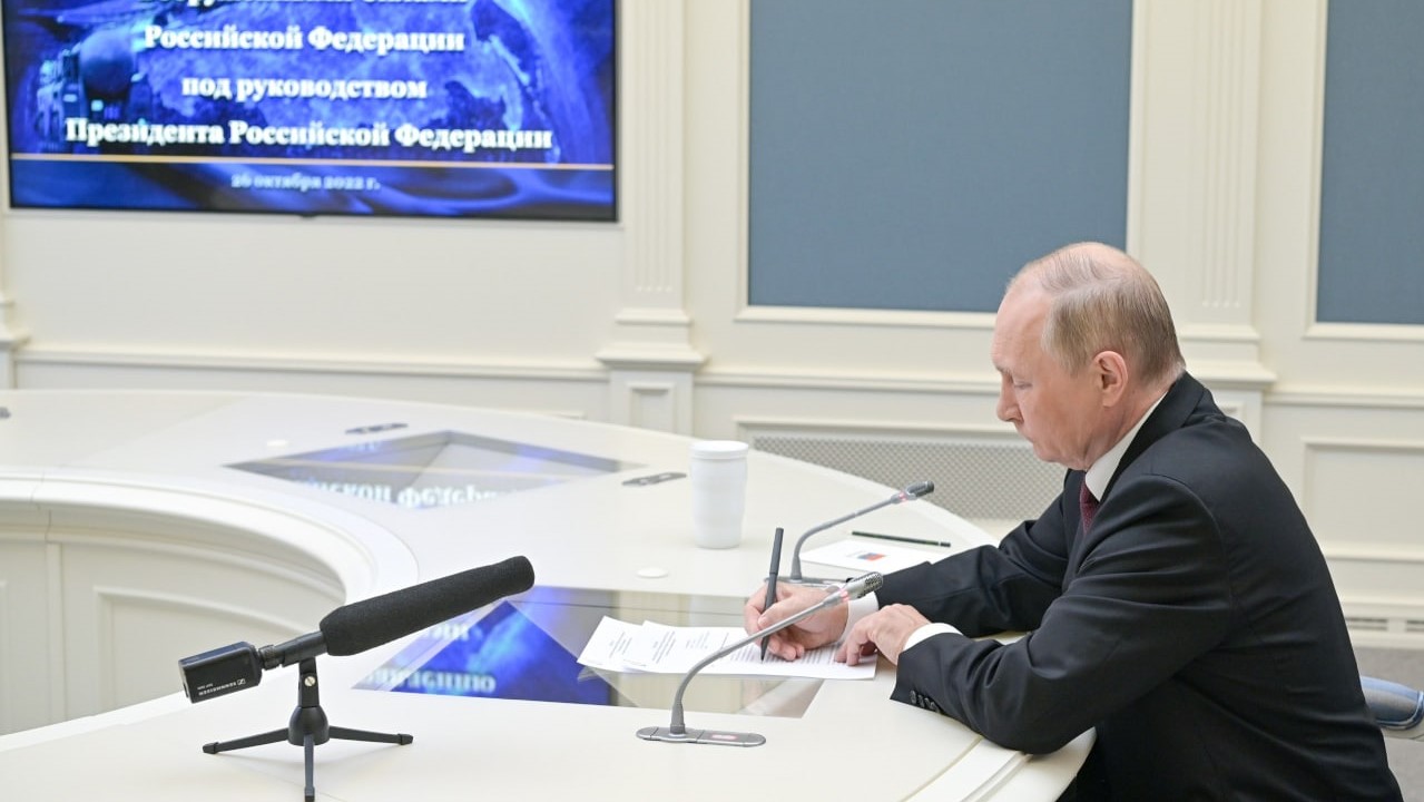 Russian President Putin oversaw practice drill of 'huge nuclear strike' 27102022 CREDIT The Kremlin.jpg