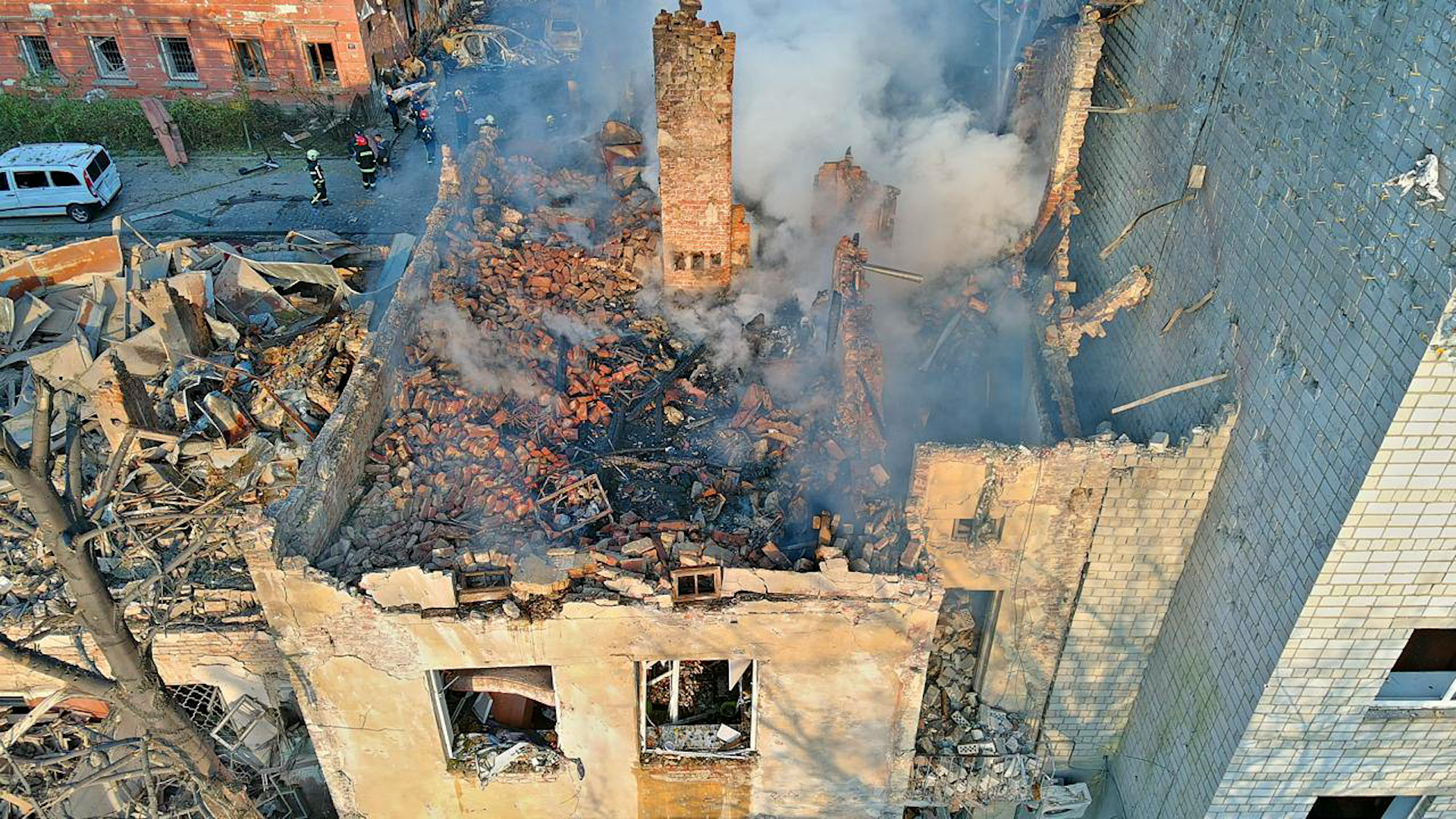 Nearly 102,000 Russian soldiers have been 'killed in Ukraine' (Picture: Zelensky X, Ukraine state emergency service)