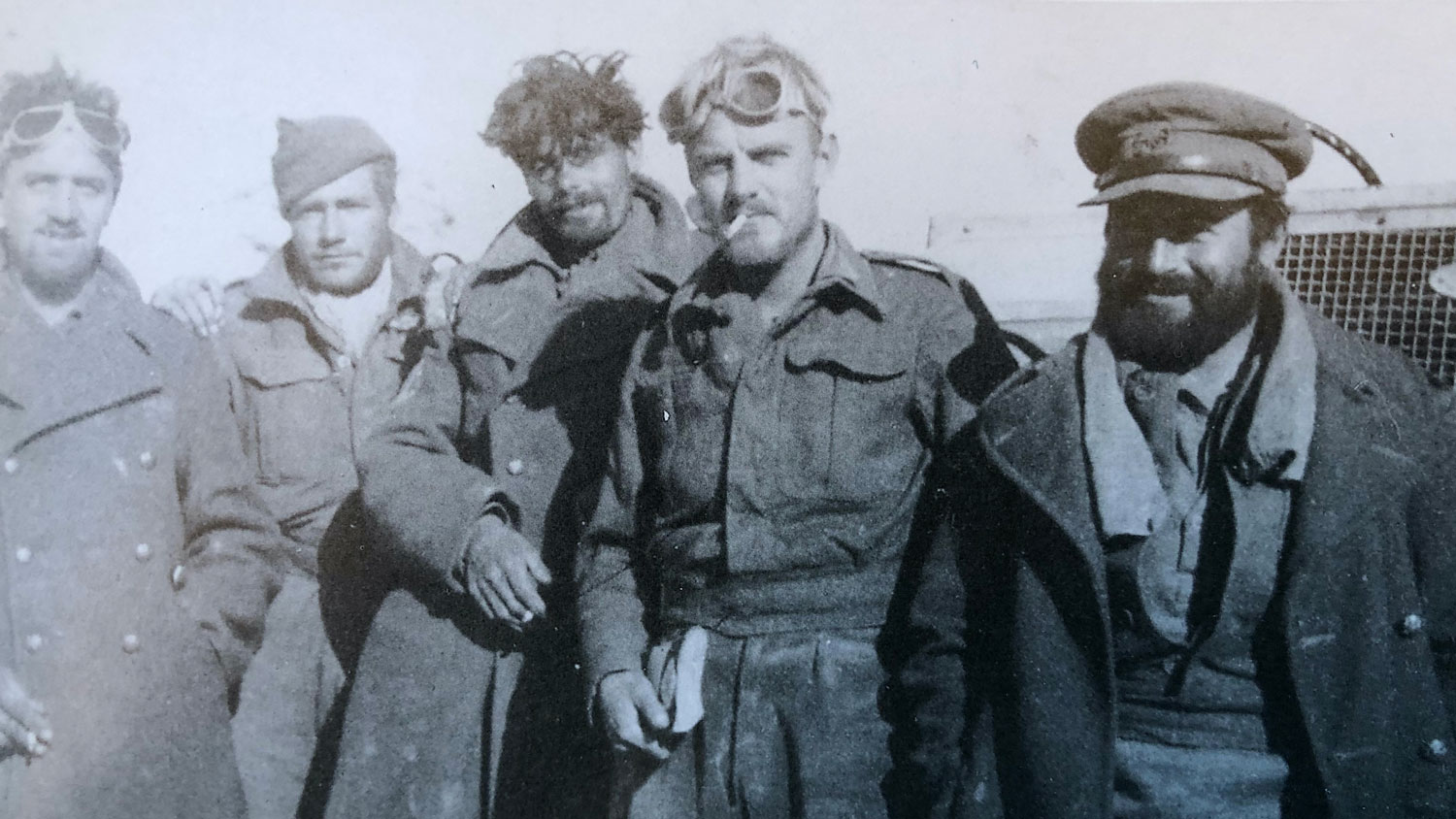 SAS members Capt Malcolm Pleydell, Capt Johnny Wiseman and Sgt Bob Lilley CREDIT Smartt family