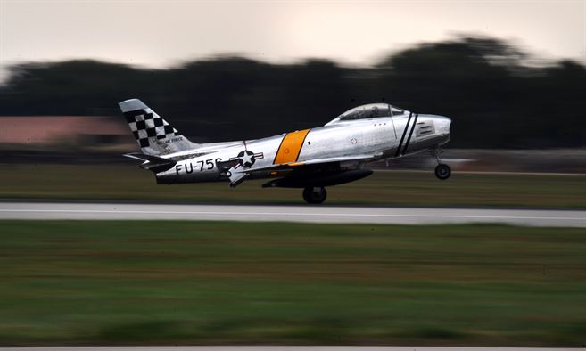 Korean War plane