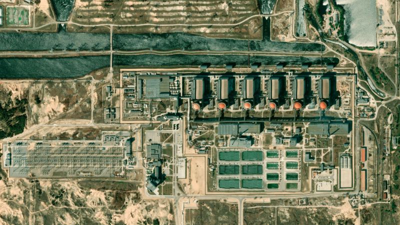 Satellite view of Zaporizhzhia nuclear power plant in southeastern Ukraine. 07082022 CREDIT Naeblys Alamy Stock Photo _0.jpg