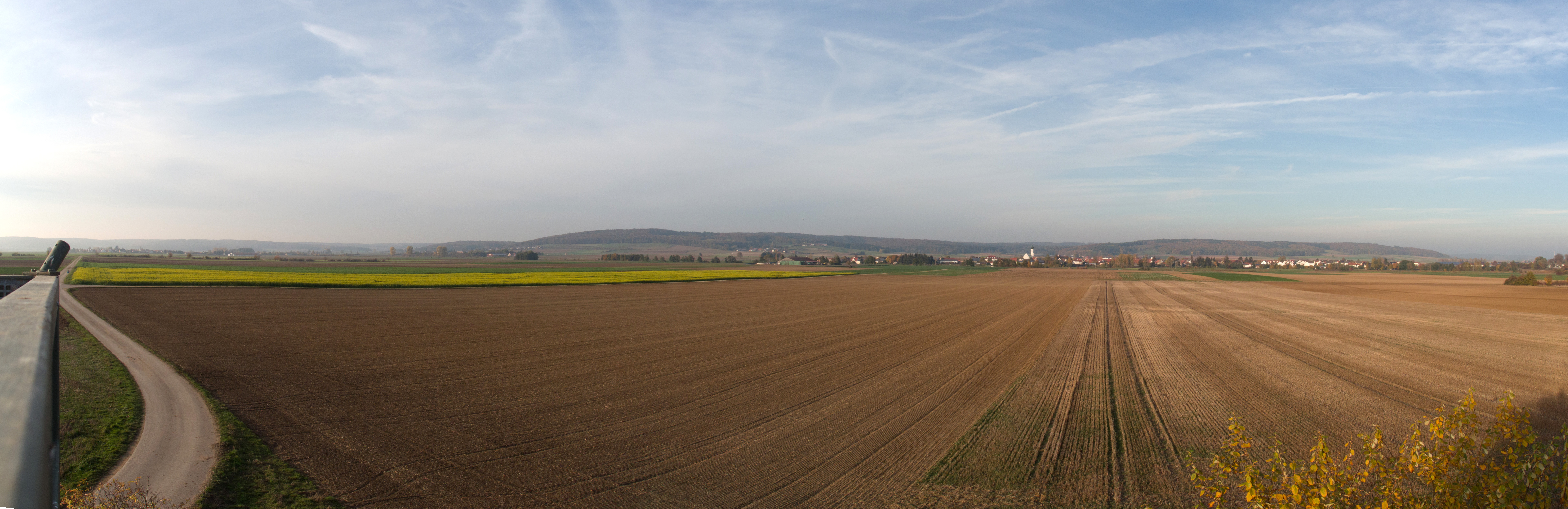 Schlacht_bei_Höchstädt_Panorama of battle area by Rikiwiki2