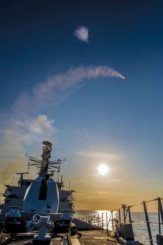 Sea Ceptor launch from HMS Argyll.