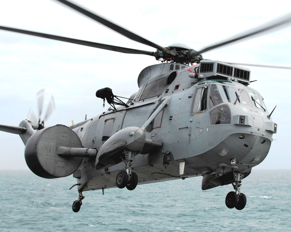 D-Day Battle Honours Remembered By Culdrose Squadrons