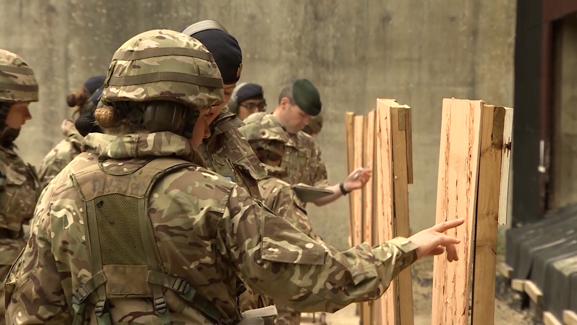 Semi-Anonymous Army personnel DATE UNKNOWN CREDIT BFBS