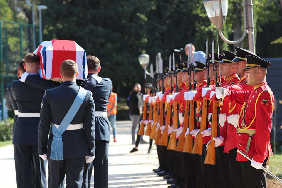 Seven crew members of 148 squadron RAF laid to rest Credit MOD 241018