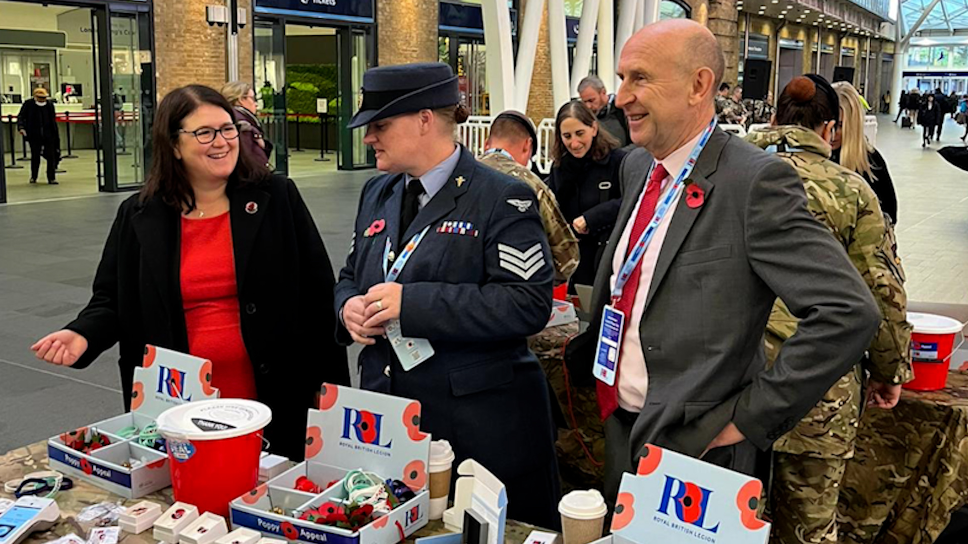 Shadow Defence Secretary John Healey with shadow veterans minister Rachel Hopkins Poppy Appeal 03112022 CREDIT The Labour Party.jpg