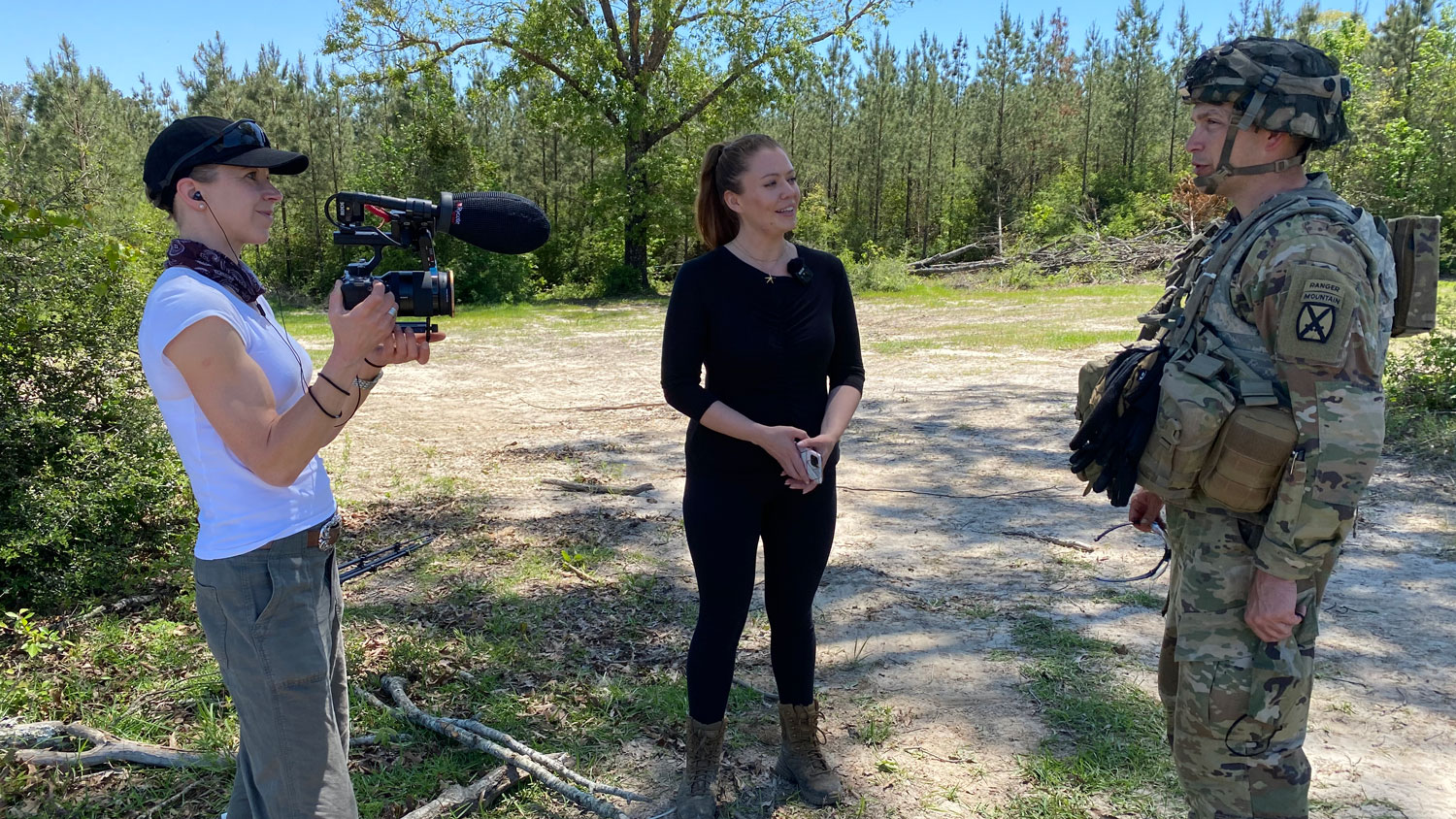 Sian Grzeszczyk and Hannah King on Exercise Rattlesnake with the 1st The Queen's Dragoon Guards April 2021 CREDIT BFBS