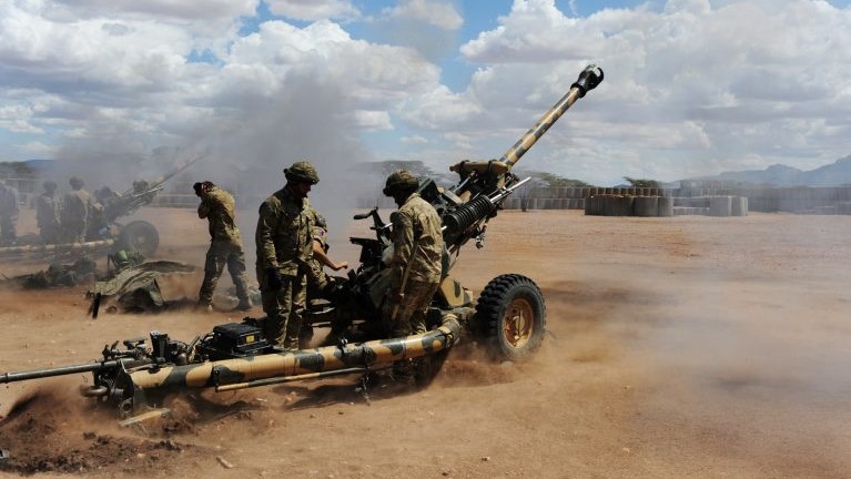 Soldiers from 4 RIFLES fire a 105mm artillery gun during an exercise in Kenya DATE UNKNOWN MOD Crown Copyright.jpg