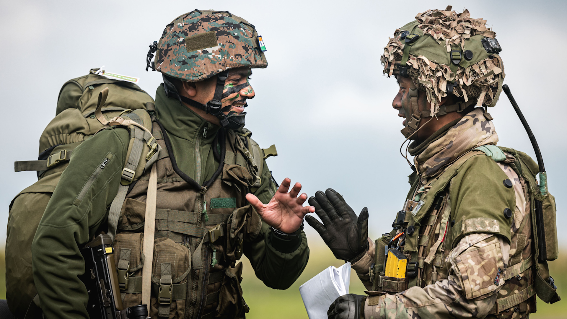 Soldiers from the 6th Battalion Bihar Regiment train with 2nd Battalion The Royal Gurkha Rifles in a Rapid Air Landing Ajeya Warrior 3 190523 CREDIT MOD