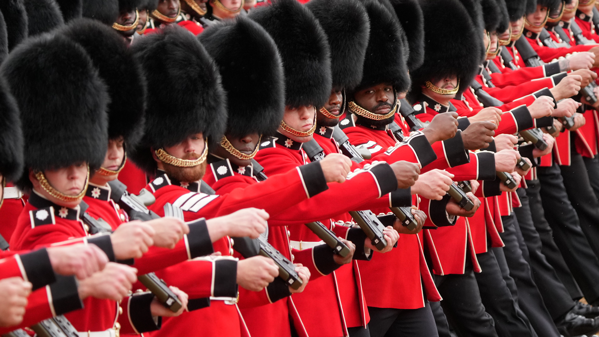 Soldiers march Colonel's Review